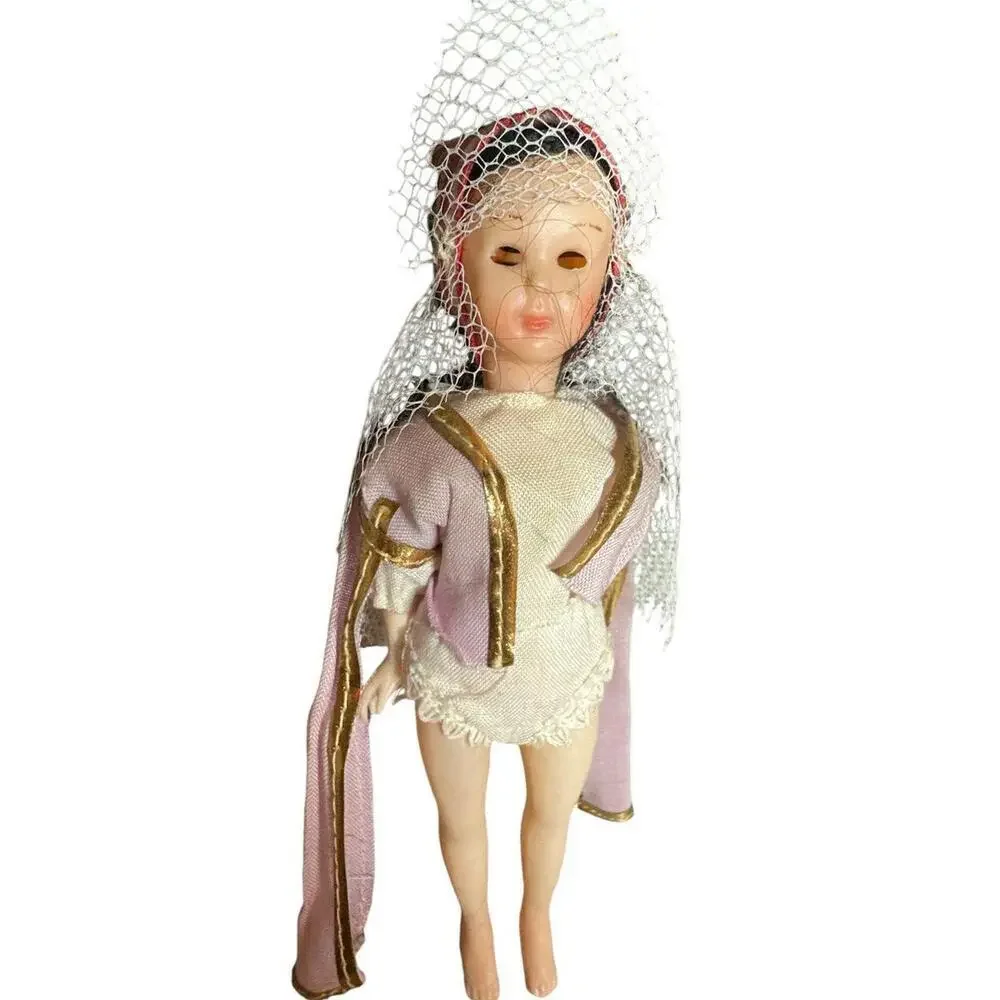 N/A vintage dolls